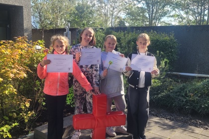 Eyglo Karen Rebekka Og Andrea 23.8