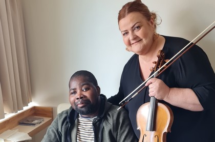 Mynd M Tonlistarvinagrein 2